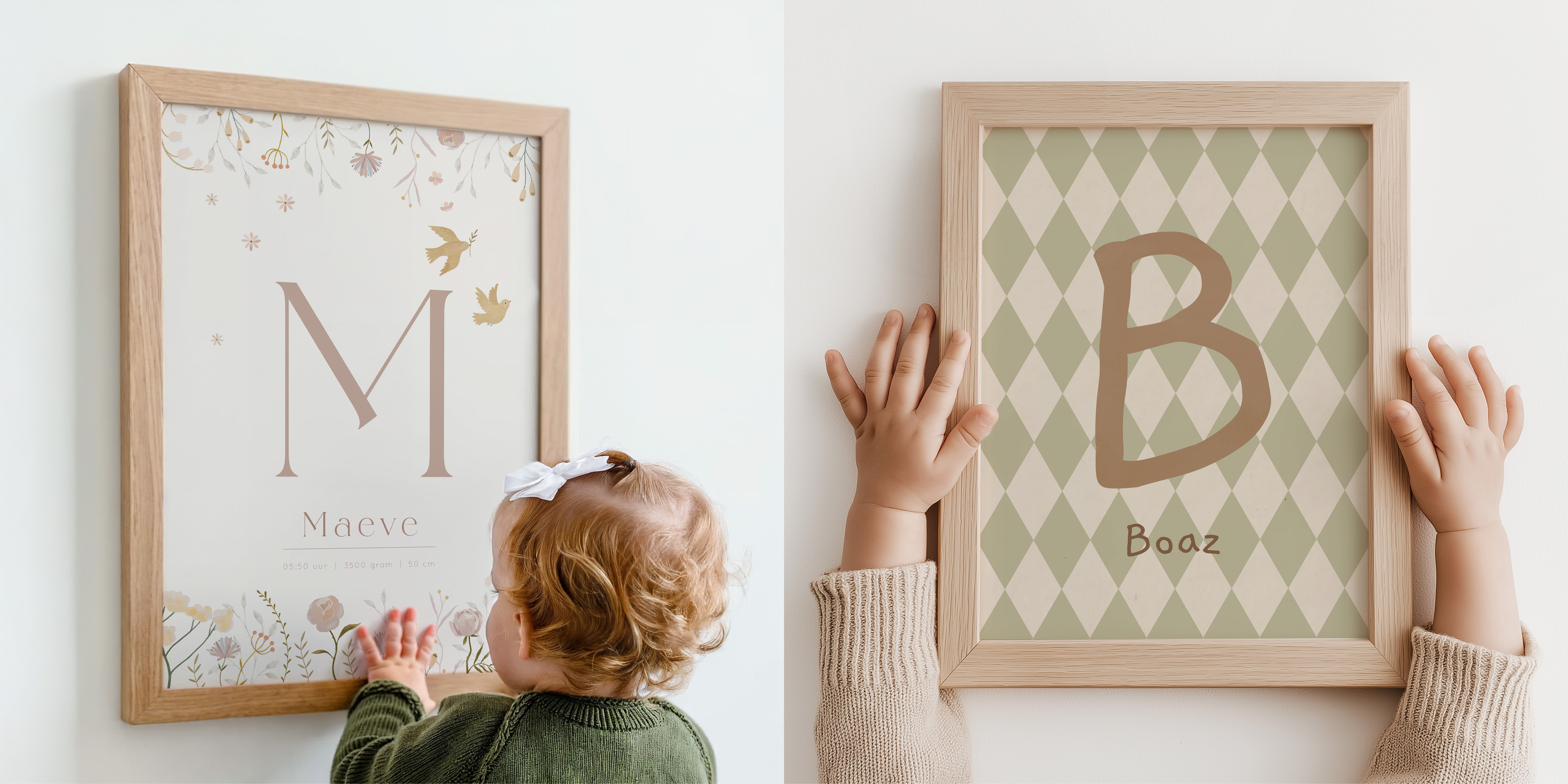 Twee gepersonaliseerde naam posters met initialen in zachte tinten, stijlvol ingelijst voor een rustige kinderkamer.