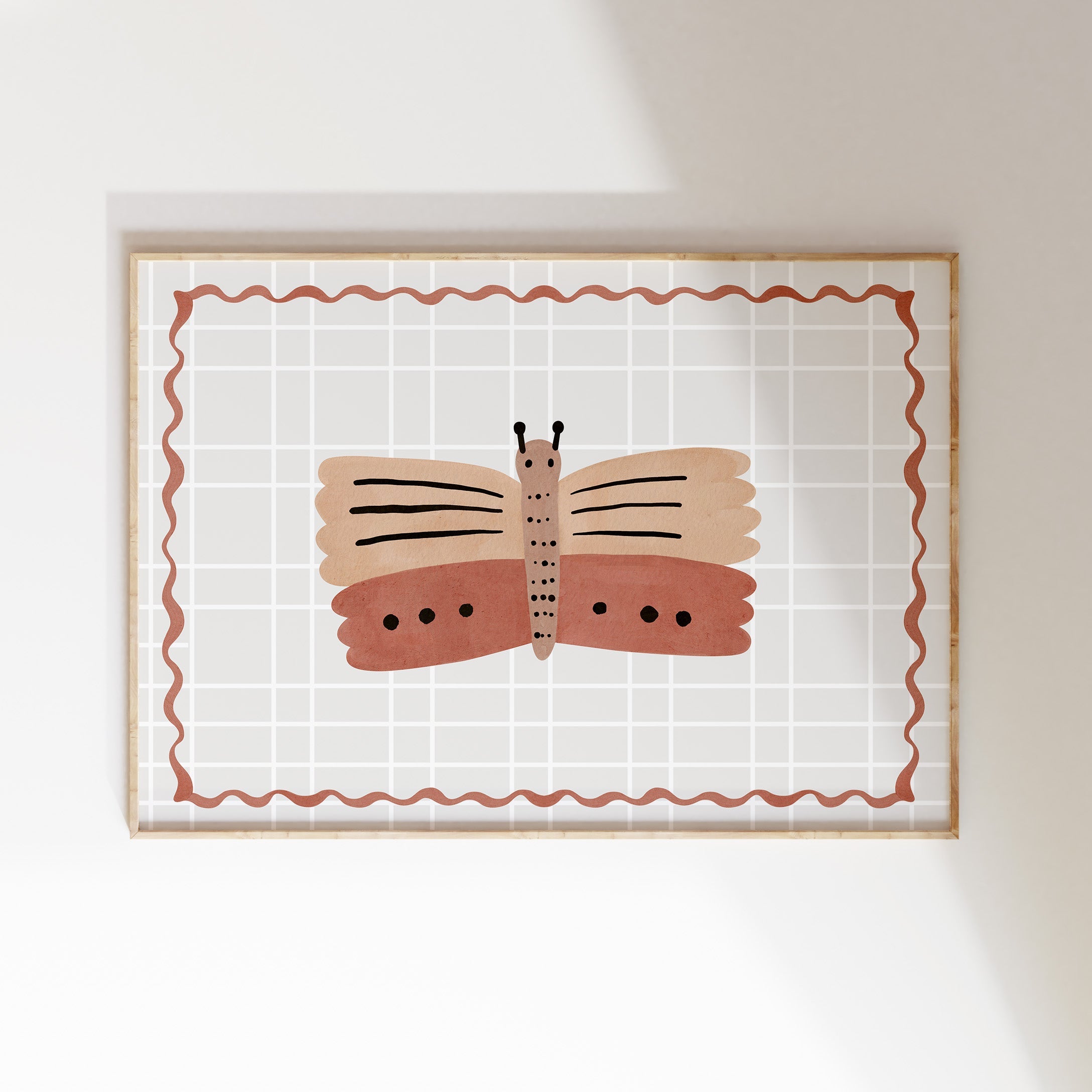 Retro kinderkamer poster - Vlinder in zacht roze