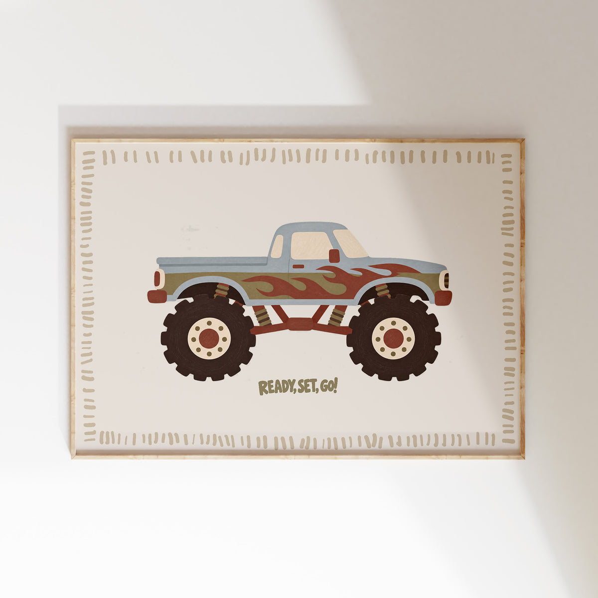 Monstertruck | Ready Set Go poster in een houten lijst voor de kinderkamer