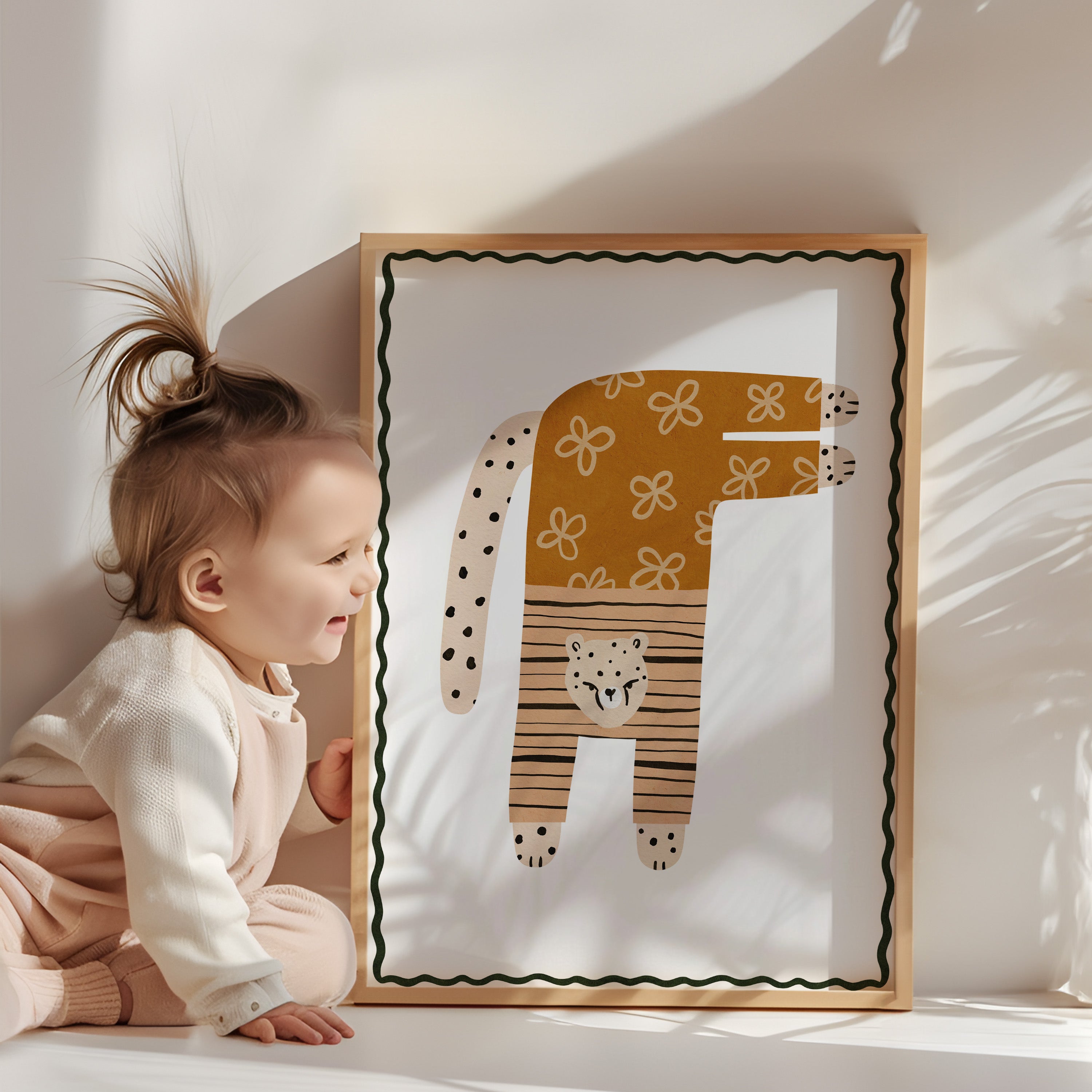 Retro kinderkamer poster - Luipaard met bloemenpatroon