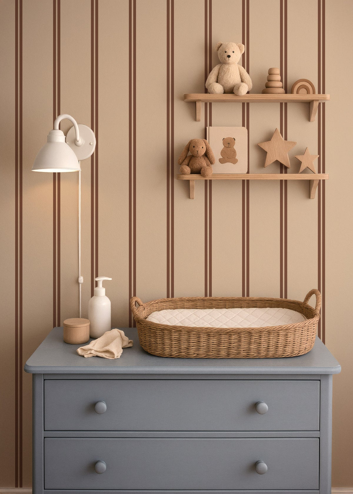 Commode met houten planken voor Twisty Twins cookie dough behang