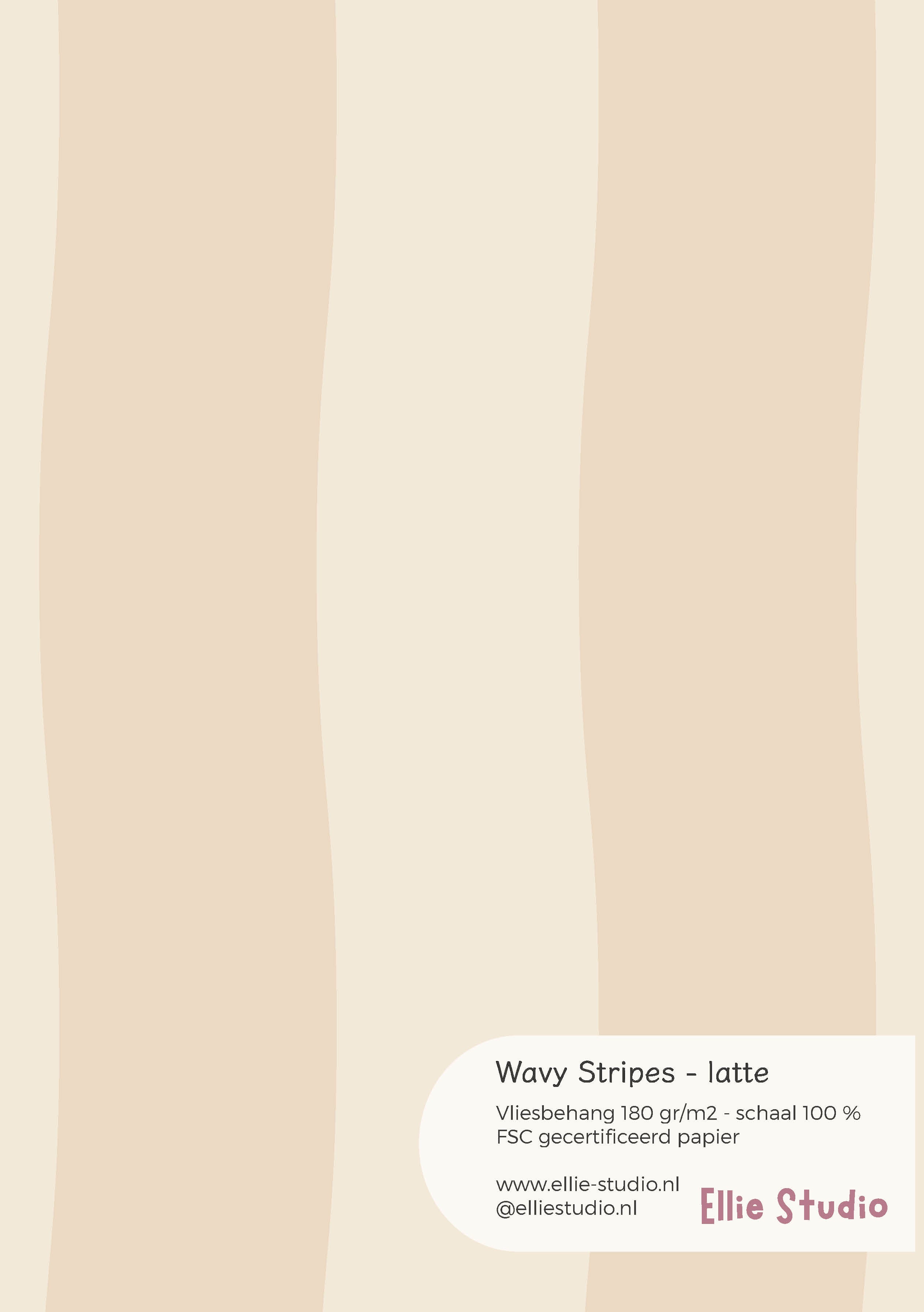 Behangstaal Wavy Stripes latte met golvende crème en lichtbeige strepen