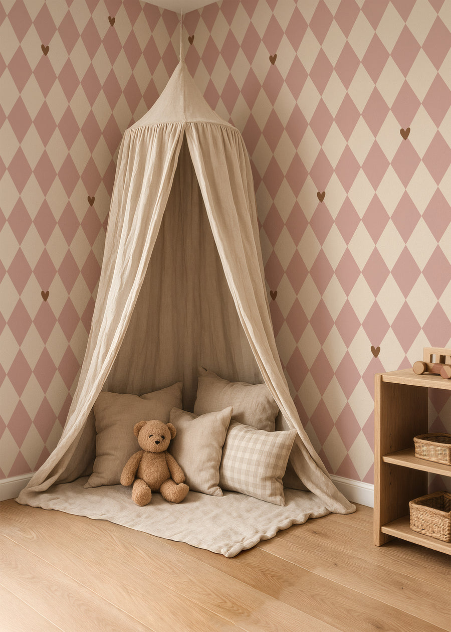 Kinderkamer met Behang Wiebertje - powder blush | hearts op de wand