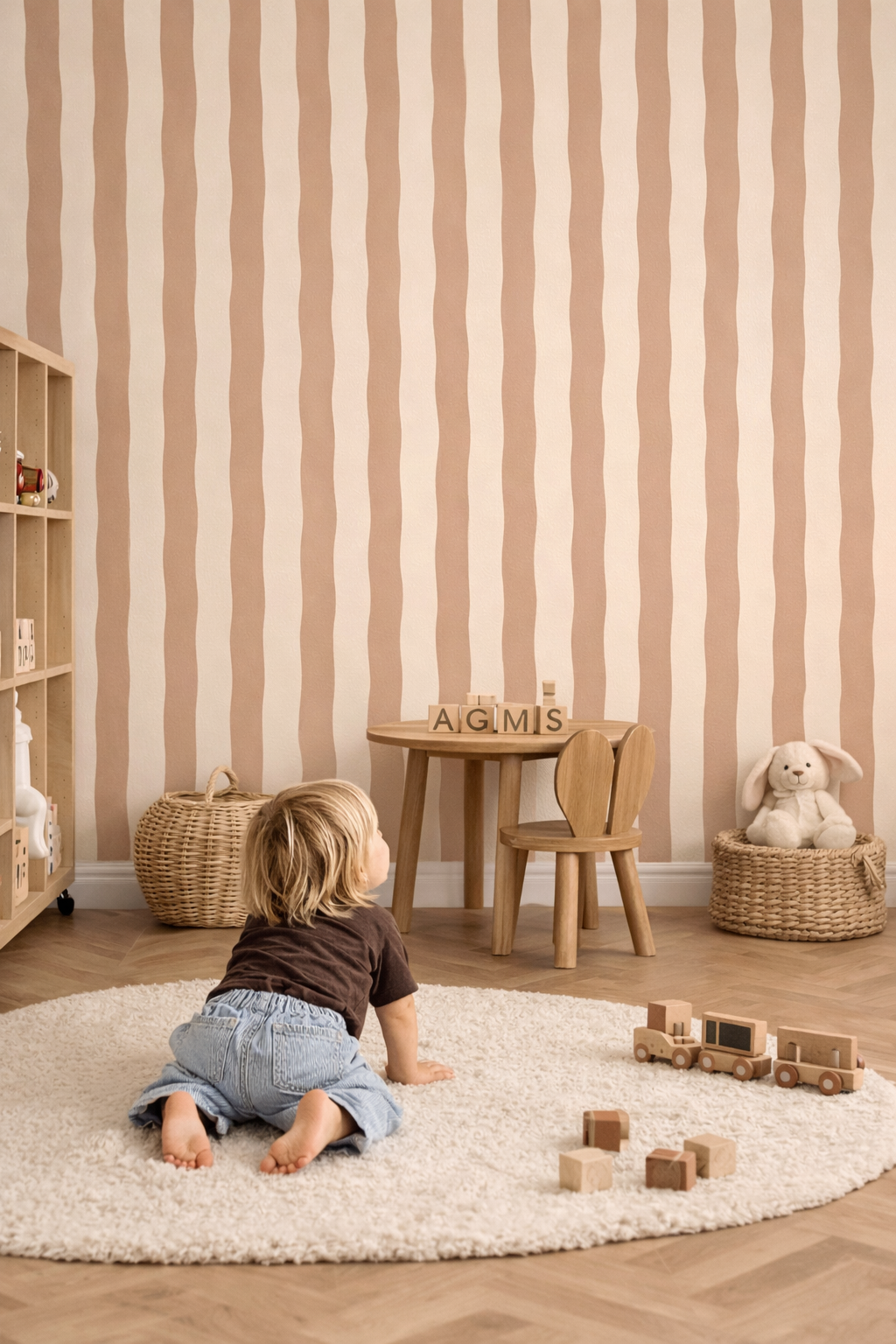 Wallpaper Wavy Stripes - olive green