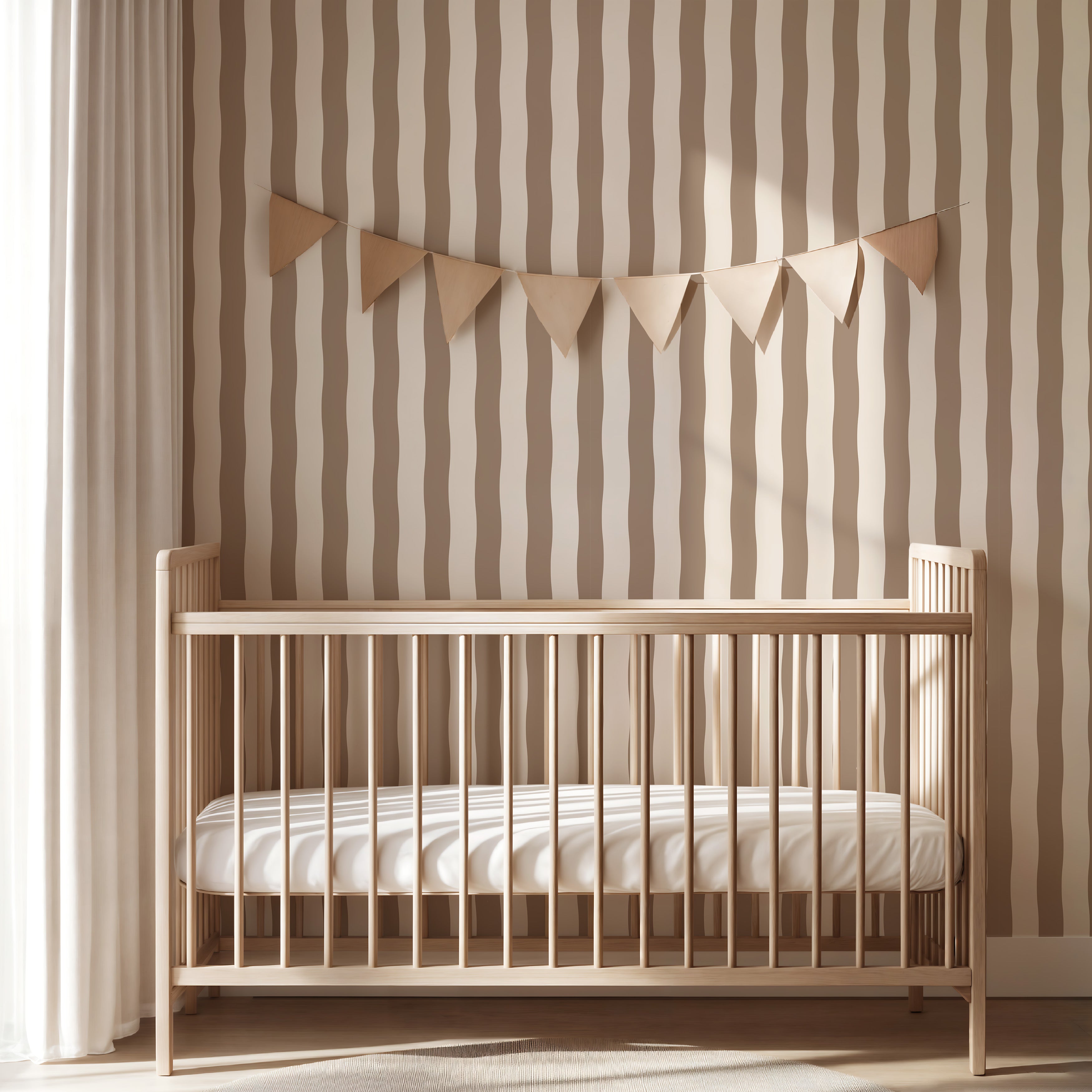 Behang Wavy Stripes – mocca