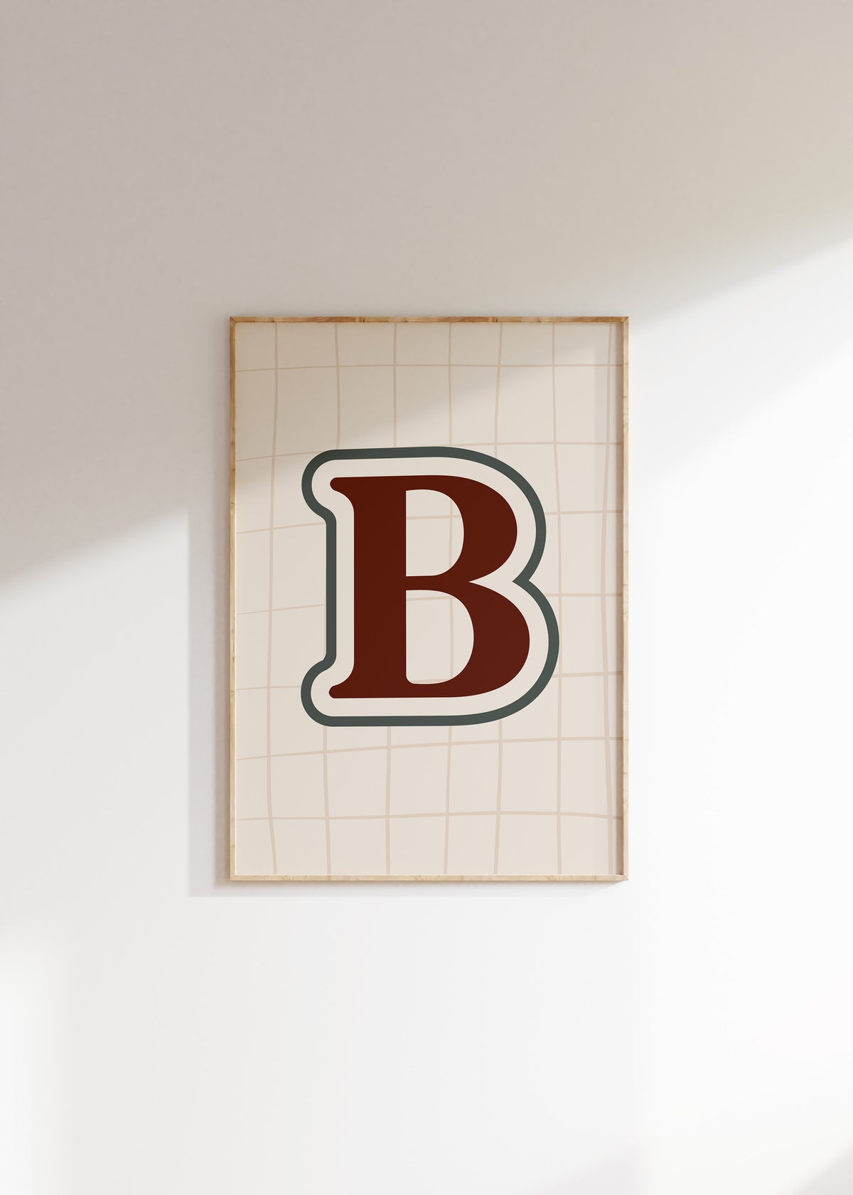 Letterposter Sport in rust brown met persoonlijke beginletter