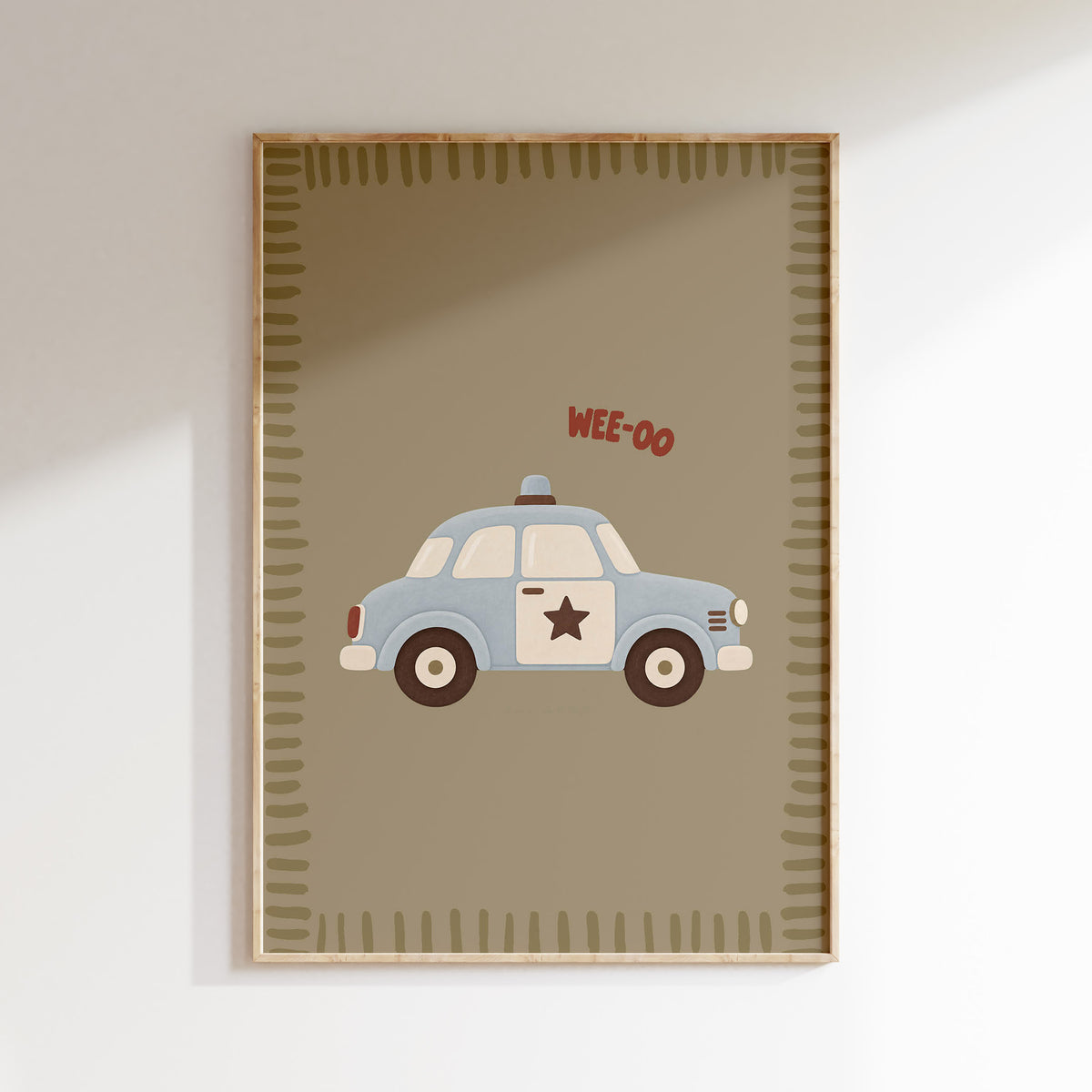 Politiewagen poster in een houten lijst voor de kinderkamer