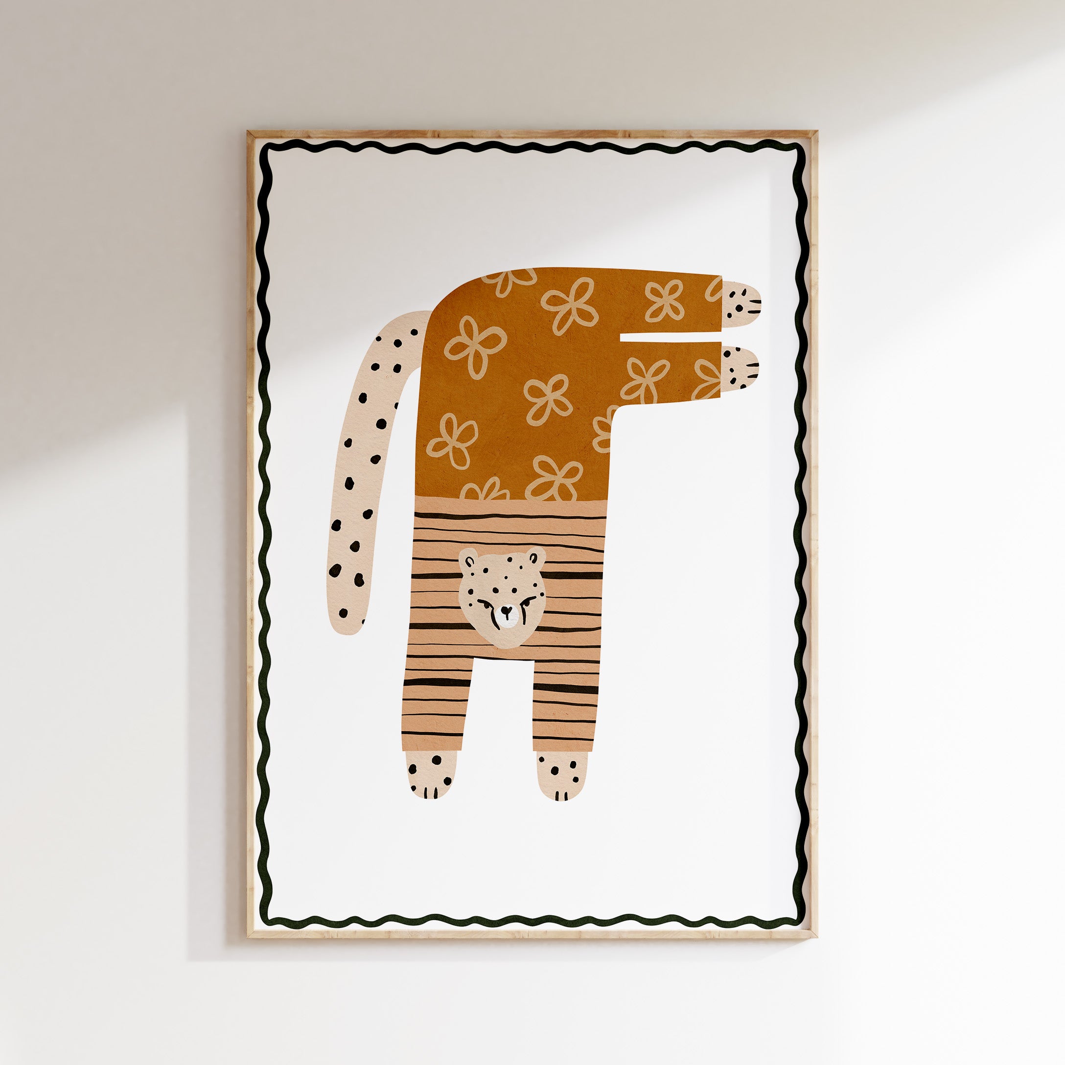 Retro kinderkamer poster - Luipaard met bloemenpatroon