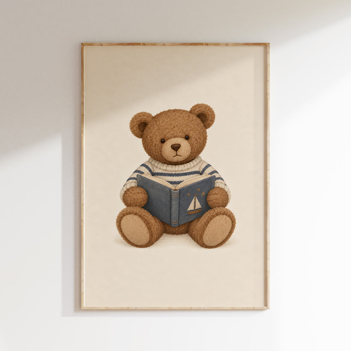 Lezende vintage teddybeer in een lichte houten lijst